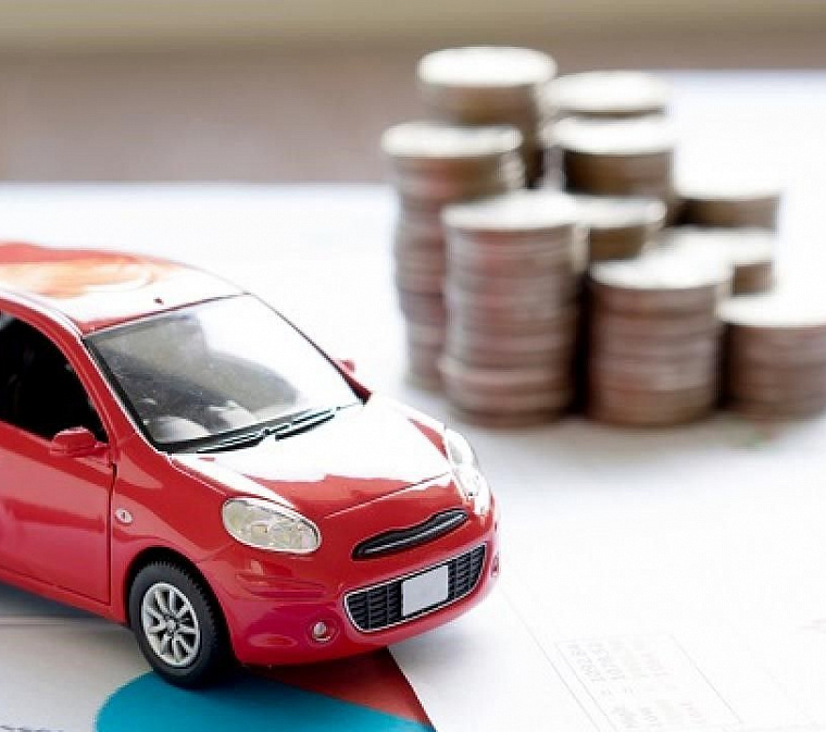 Сравнение автокредитов банков и дилеров в 2025 году: где выгоднее брать